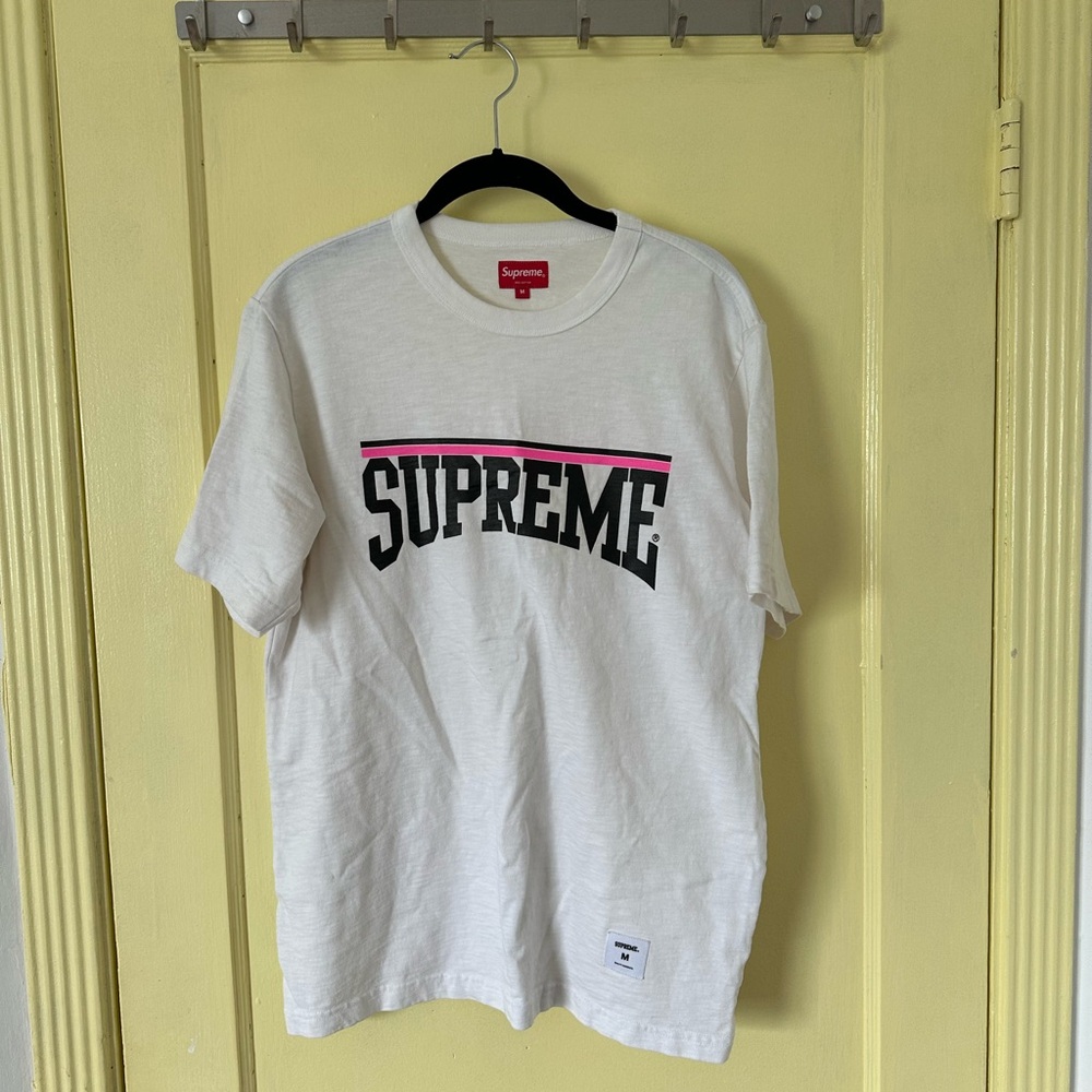 Supreme Logo Tee - M